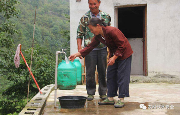 重力式一體化凈水設(shè)備在農(nóng)村飲用水改造中的作用